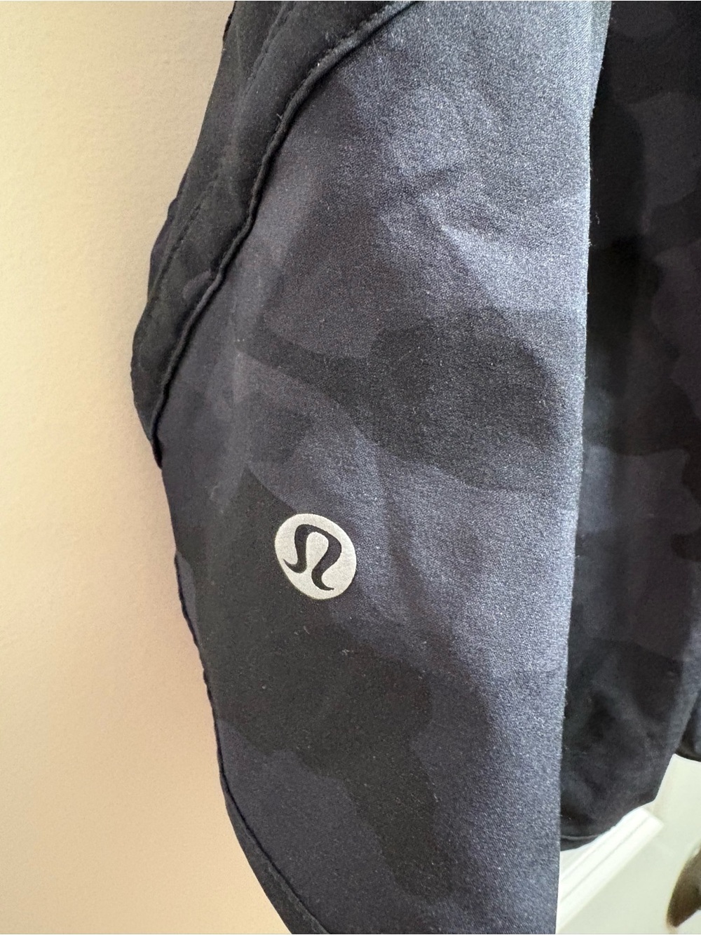 lululemon athletica Black Tiered Athletic Shorts - Picture 3 of 7